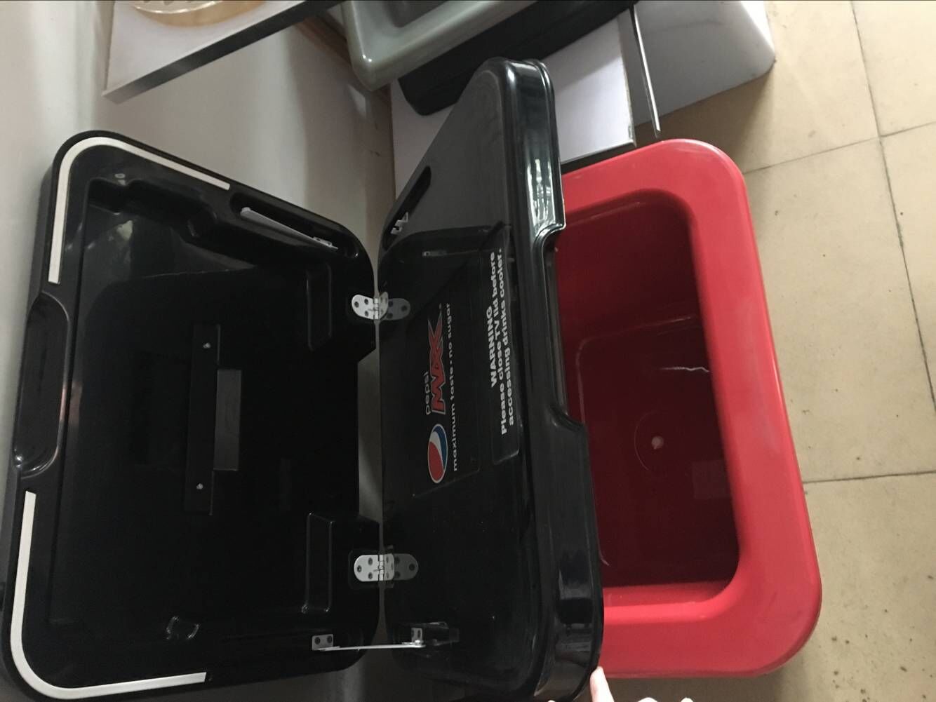 冰箱吸塑內(nèi)膽